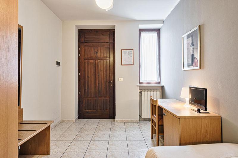 Hotel Celestino Piobesi Torinese Екстер'єр фото